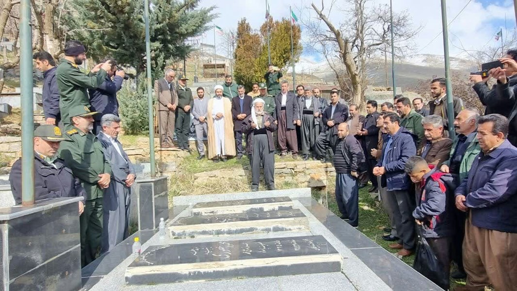 در اولین روز از دهه مبارک فجر: