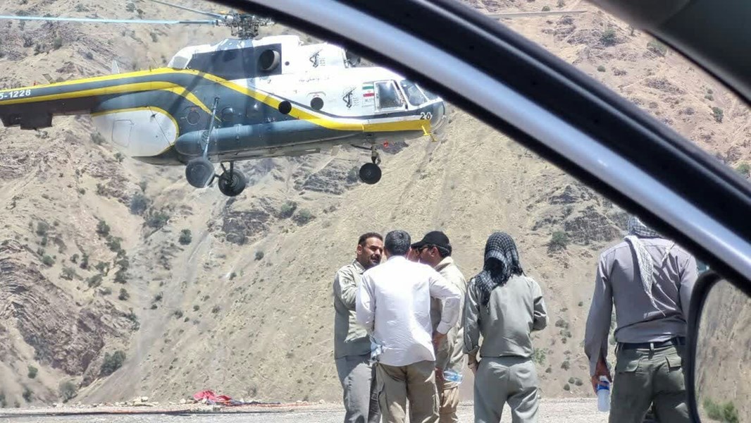 تلاشها برای اطفای حریق آتش سوزی منطقه بلبزان پاوه همچنان ادامه دارد